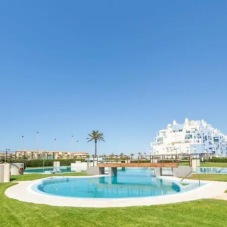Trendyhomes Marina Golf