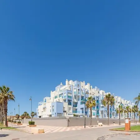Trendyhomes Marina Golf Apartment *