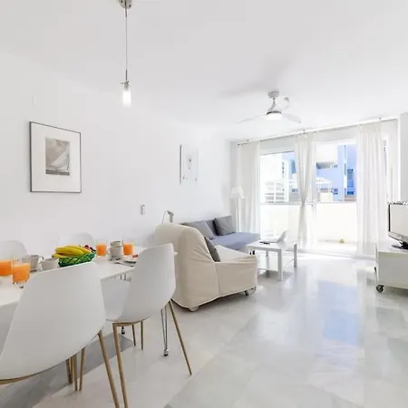 Trendyhomes Marina Golf Apartment